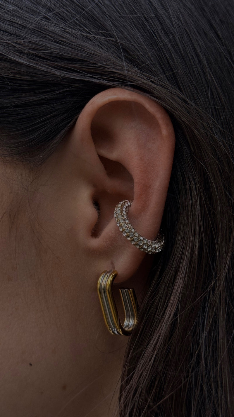 BELÉN EARCUFF