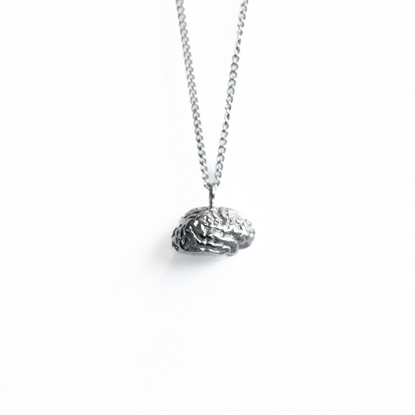 COLLAR CEREBRO PLATEADO